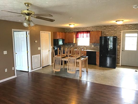 5th image of 1156 Barker Dr