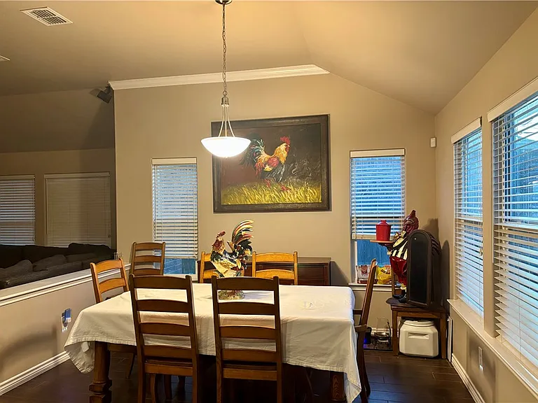 2220 Mangrove Dr — Photo 5