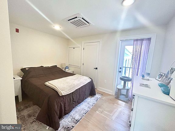 4th image of 649 N 15th St #5