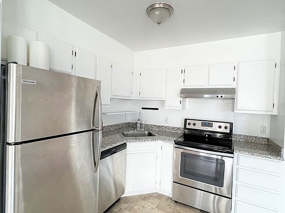 5th image of 365 Vallejo St #7