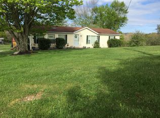 47 Evans Rd, Oak Hill, WV 25901