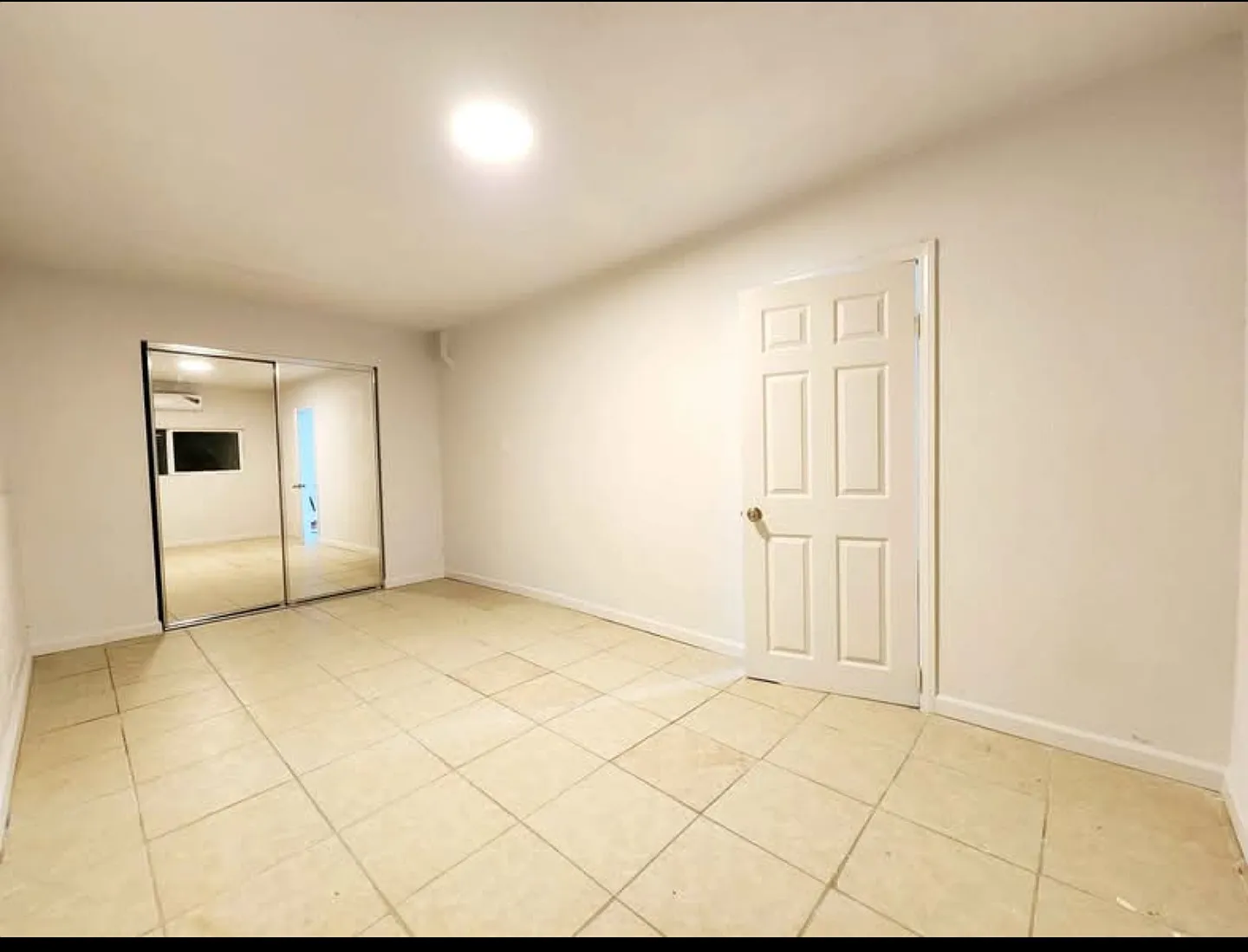 1 bed, 650 sqft, $1,500 — Photo 2
