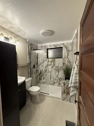 413 W Delavan Ave #2 Photo 1