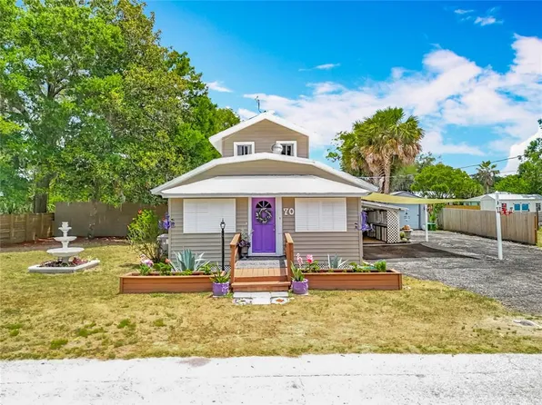 70 N Oak Ave, Umatilla, FL 32784