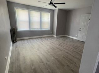 2345 W 70th St #2, Chicago, IL 60636