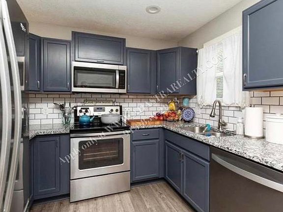 5th image of 621 N Cedar St
