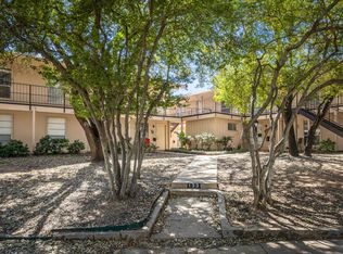 Crestwood Apartments, Fort Worth, TX 76107