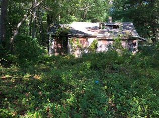 149 Pinecrest Beach Dr, East Falmouth, MA 02536