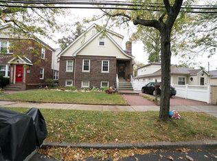 4362 Locust Point Dr, Bronx, NY 10465