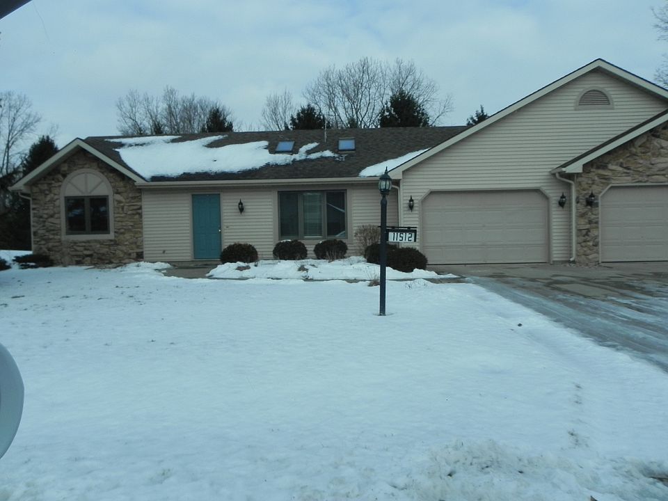 Stone and Vinyl Exterior