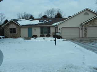 11512 Yellowstone Trl, Harlan, IN
