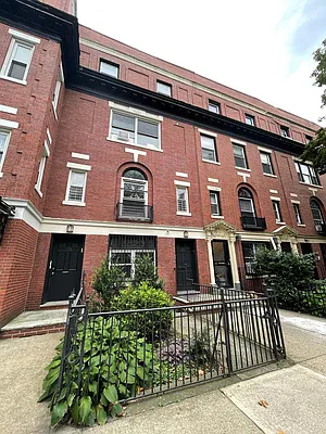 Rented by Corcoran | media 37