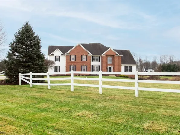 2244 Hickorycreek Dr, Medina, OH 44256