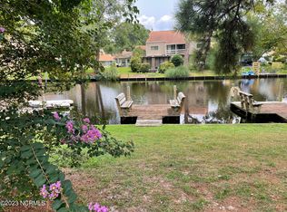 50 Quarterdeck, New Bern, NC 28562