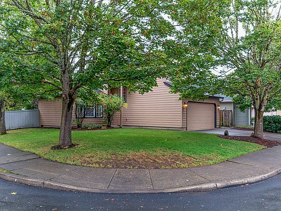 2nd image of 2209 SE 179th Ave