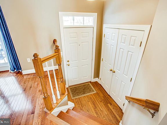 3rd image of 7711 Baird Ct