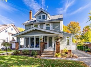 2593 Queenston Rd, Cleveland Heights, OH 44118