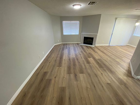 4th image of 6875 Tamarus St Building 101-16
