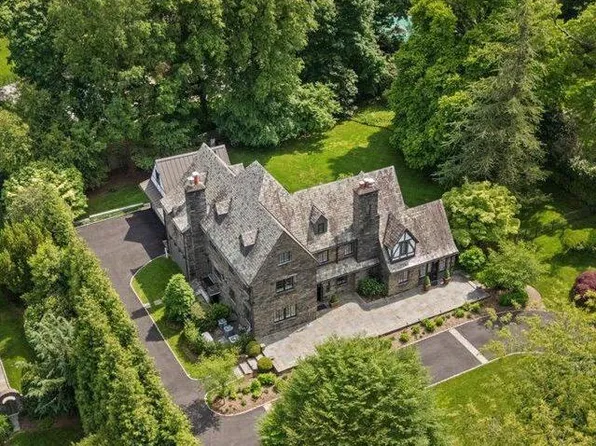 304 Brentford Rd, Haverford, PA 19041