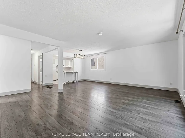204 Donald St #2 — Photo 10