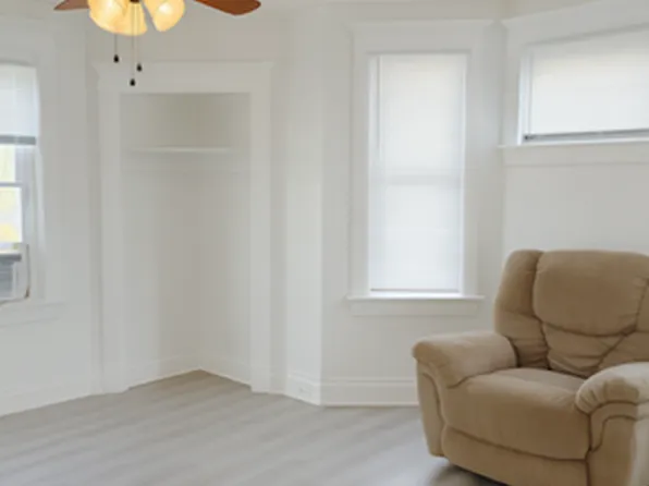 1302 Chelton Ave Floor 2, Pittsburgh, PA 15226