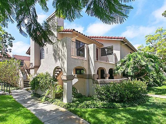 3rd image of 7626 Palmilla Dr