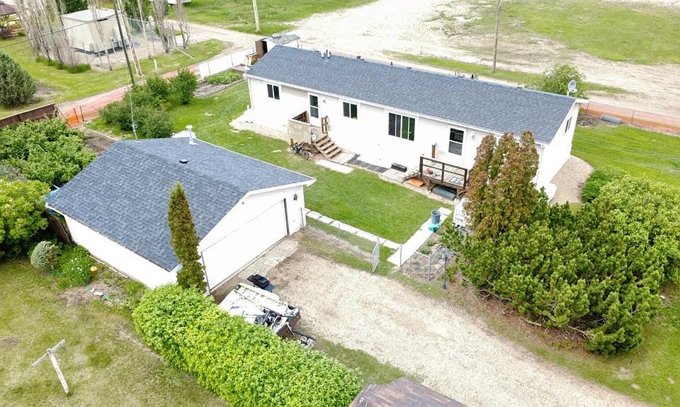 1st image of 5016 E 49th St
