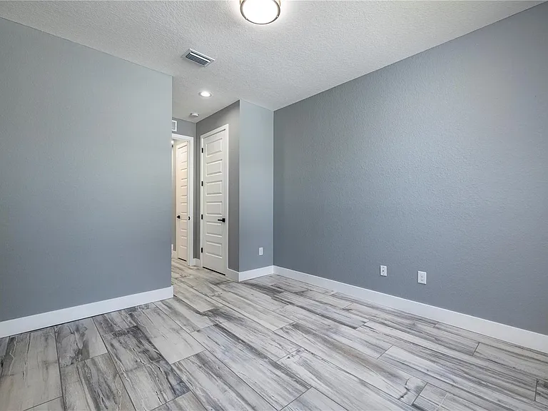4205 W Arch St — Photo 20