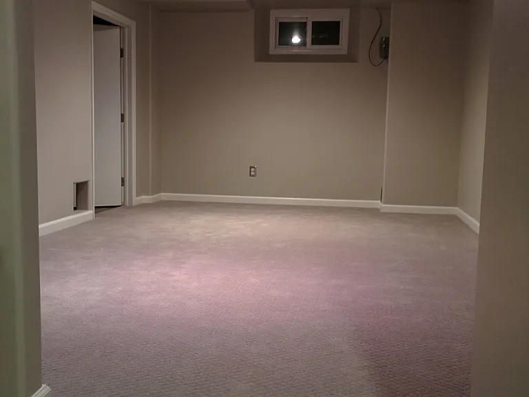 2257 S Logan St — Photo 16