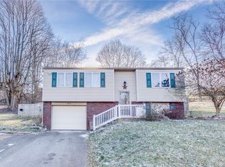 202 Oak St, Manor, PA 15665