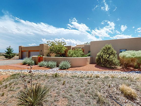 2nd image of 33 Cielo Tranquilo Ct