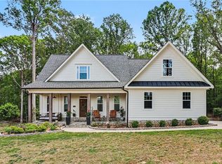 11 Bradley Rd, Talking Rock, GA 30175
