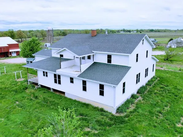 29595 State Highway 3, La Plata, MO 63549