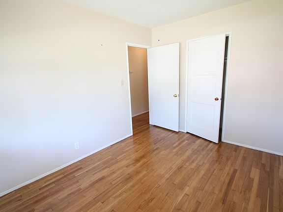 5th image of 3518 Fanwood Ave
