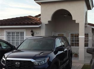 3149 W 68th Pl, Hialeah, FL 33018
