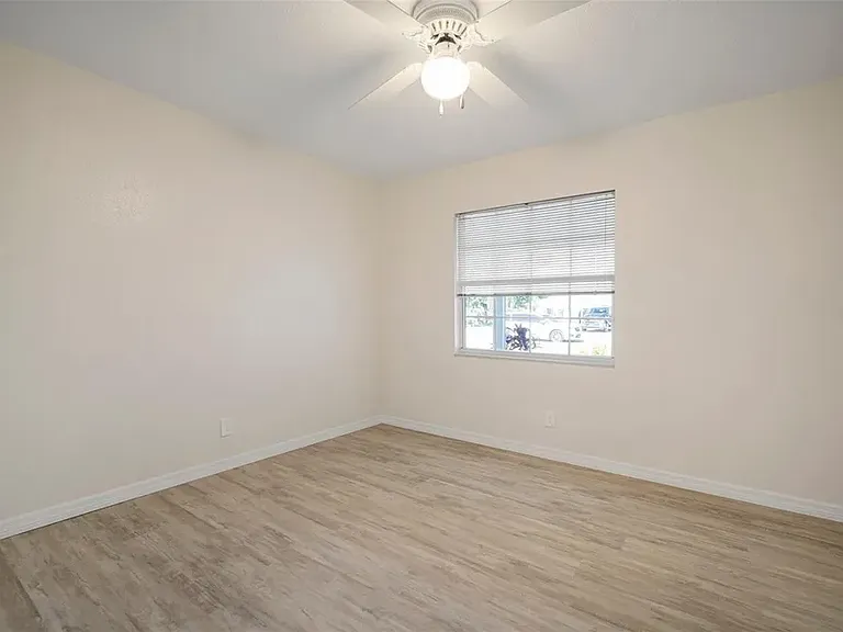 910 Spindle Palm Way — Photo 20