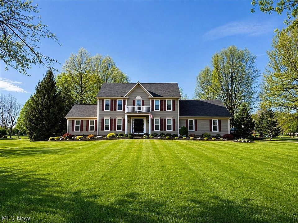 1st image of 6733 Meadowood Dr