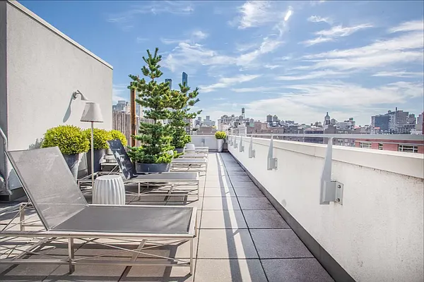 Rented by Compass | media 5