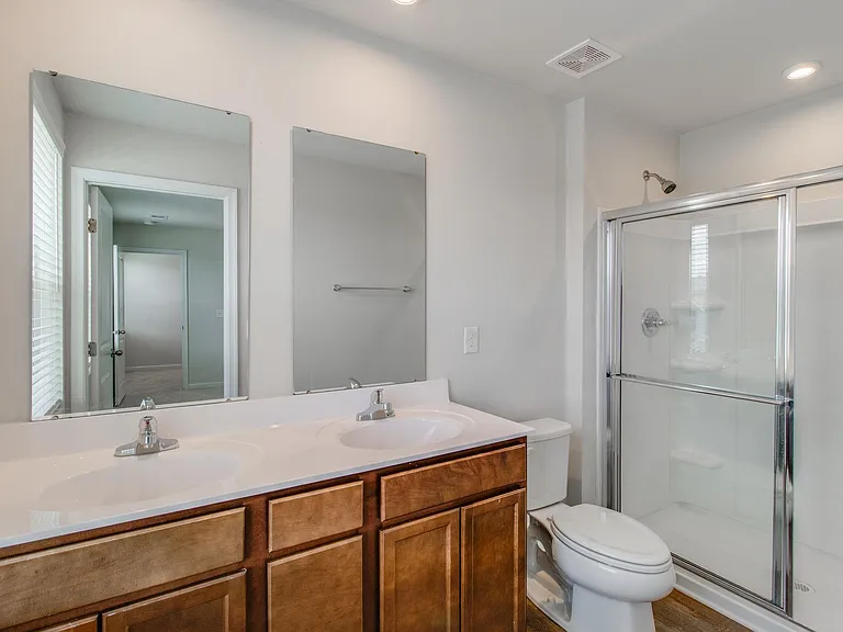 3038 Blue Brook Ln — Photo 6
