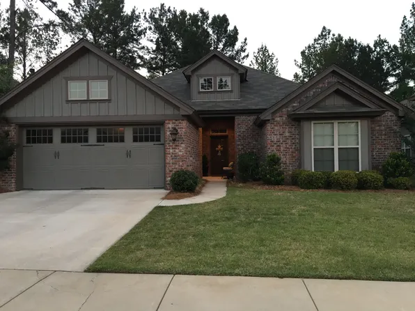 9464 Gunnison Dr, Pike Road, AL 36064