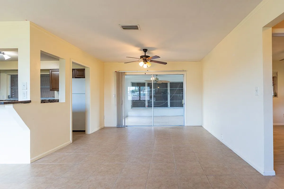 2 bed, 1.0 bath, 1063 sqft, $1,500 — Photo 4