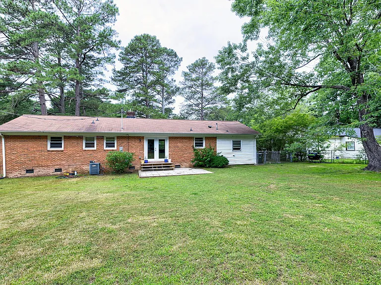 4824 Stafford Dr — Photo 25