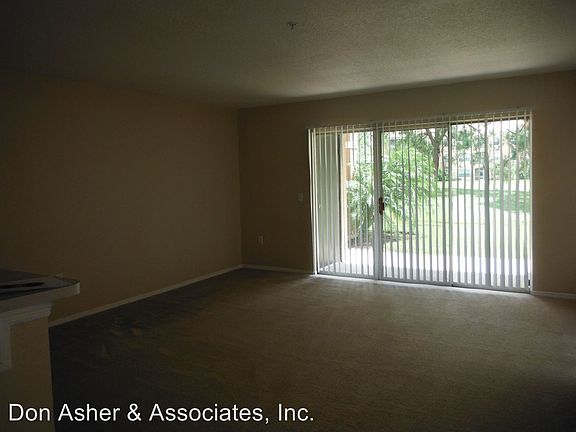 2nd image of 14013 Fairway Island Dr APT 418
