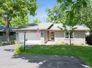 25W704 Jewell Rd, Wheaton, IL 60187