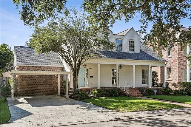 3 bed, 2.5 bath, 2730 sqft, $5,500 — Photo 2