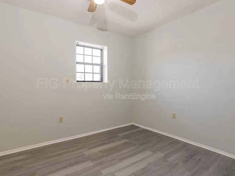 80 Jones Road — Photo 40