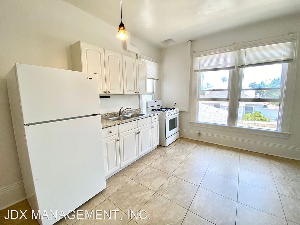 1st image of 505 21st St APT 4