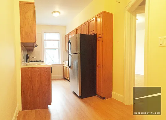 Rented by Highline Residential | media 34