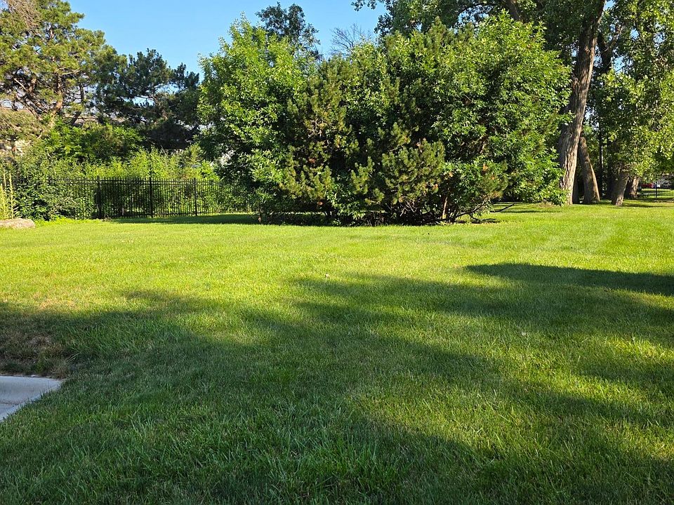 2nd image of 6638 Camden Dr