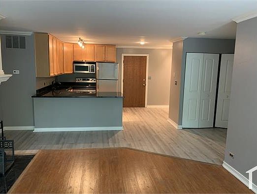 1st image of 5800 Oakwood Dr Unit 1E